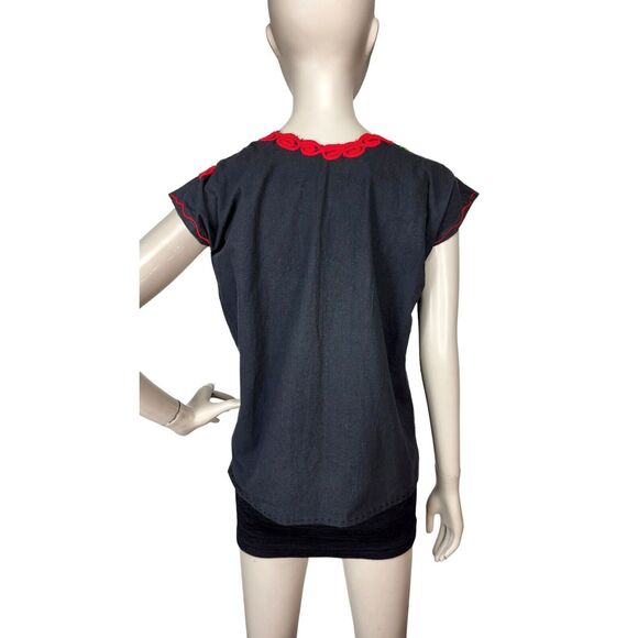 Vintage 60s/70s Traditional Mexican Oaxacan Hand Embroidered Rose Peasant Blouse - Picture 5 of 6